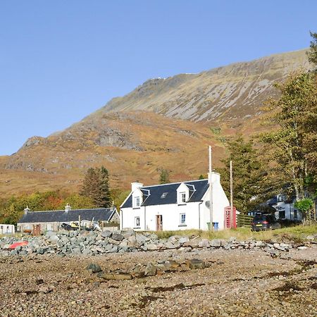 Shore Cottage Arnisdale Exterior foto